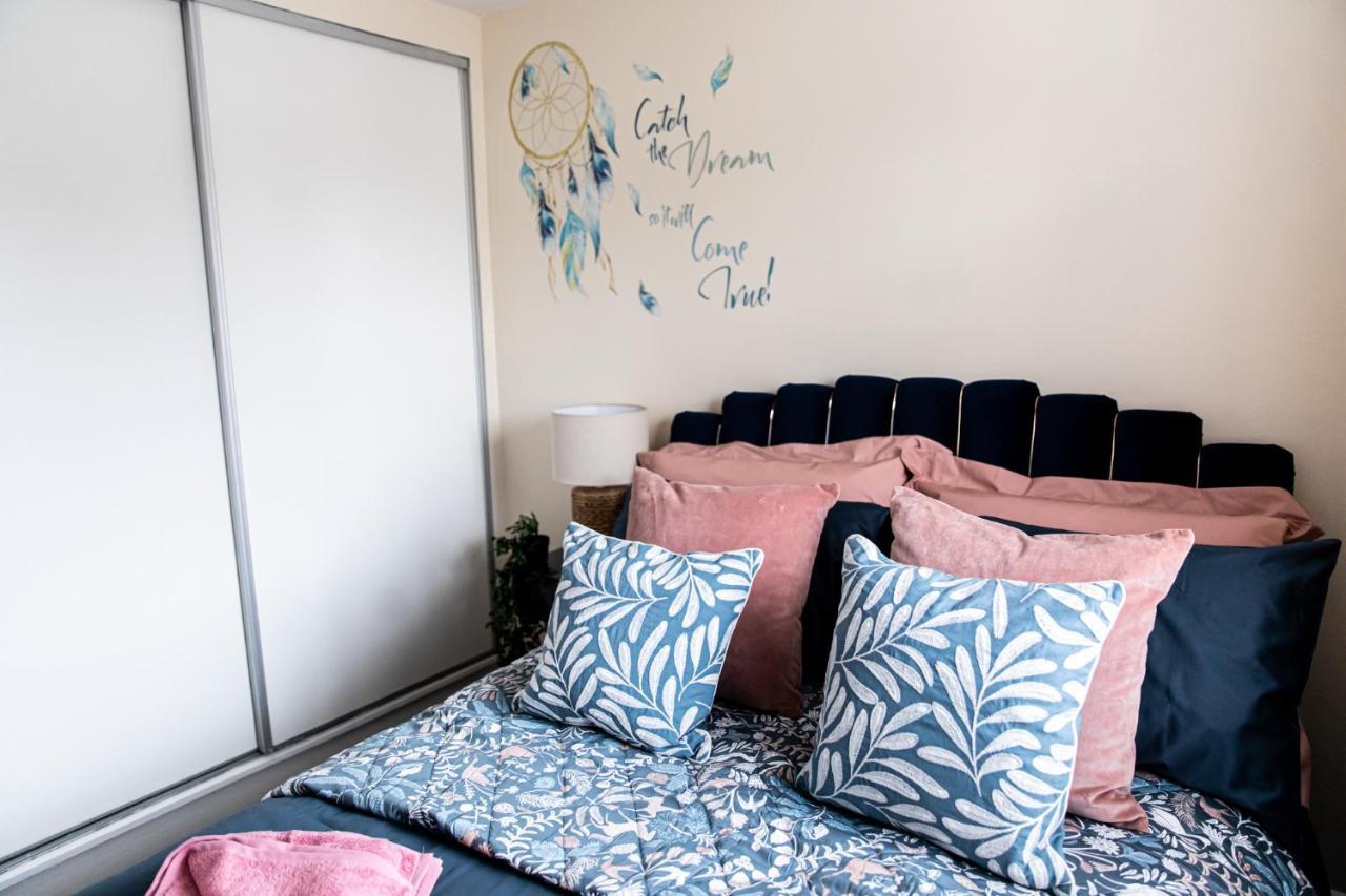 Inviting 3-Bed House In מנצ'סטר מראה חיצוני תמונה
